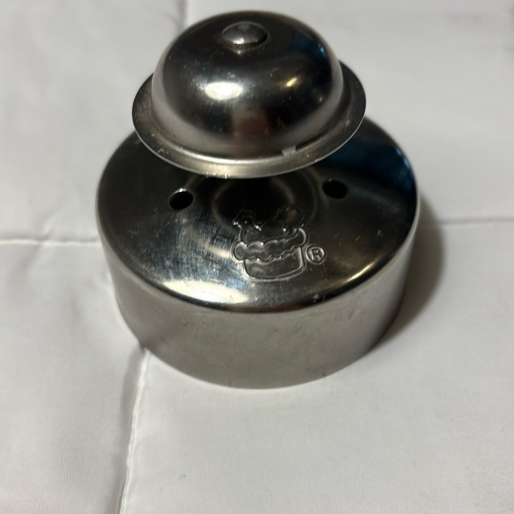 Pampered Chef Cut & Seal